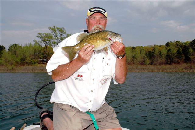 Tommy Cauley: Fishing Guide Service Greers Ferry Lake