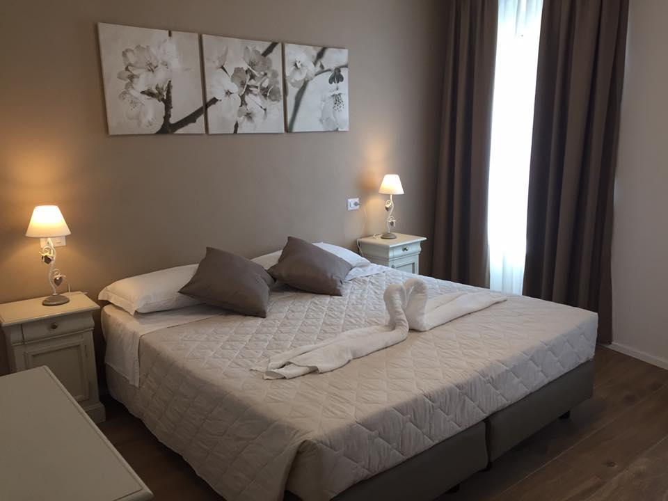 Hotel-Ristorante-Pizzeria RivaMia