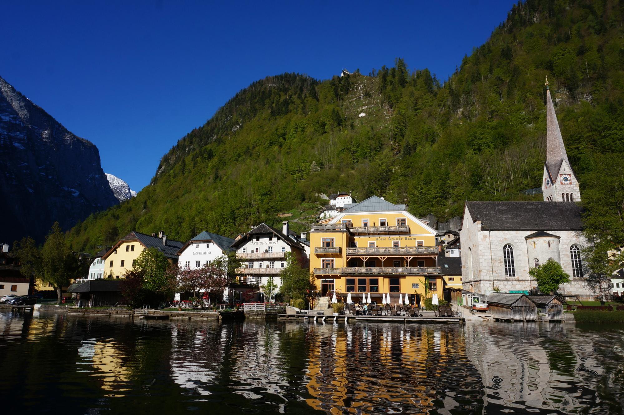 Photo by Takatoshi N