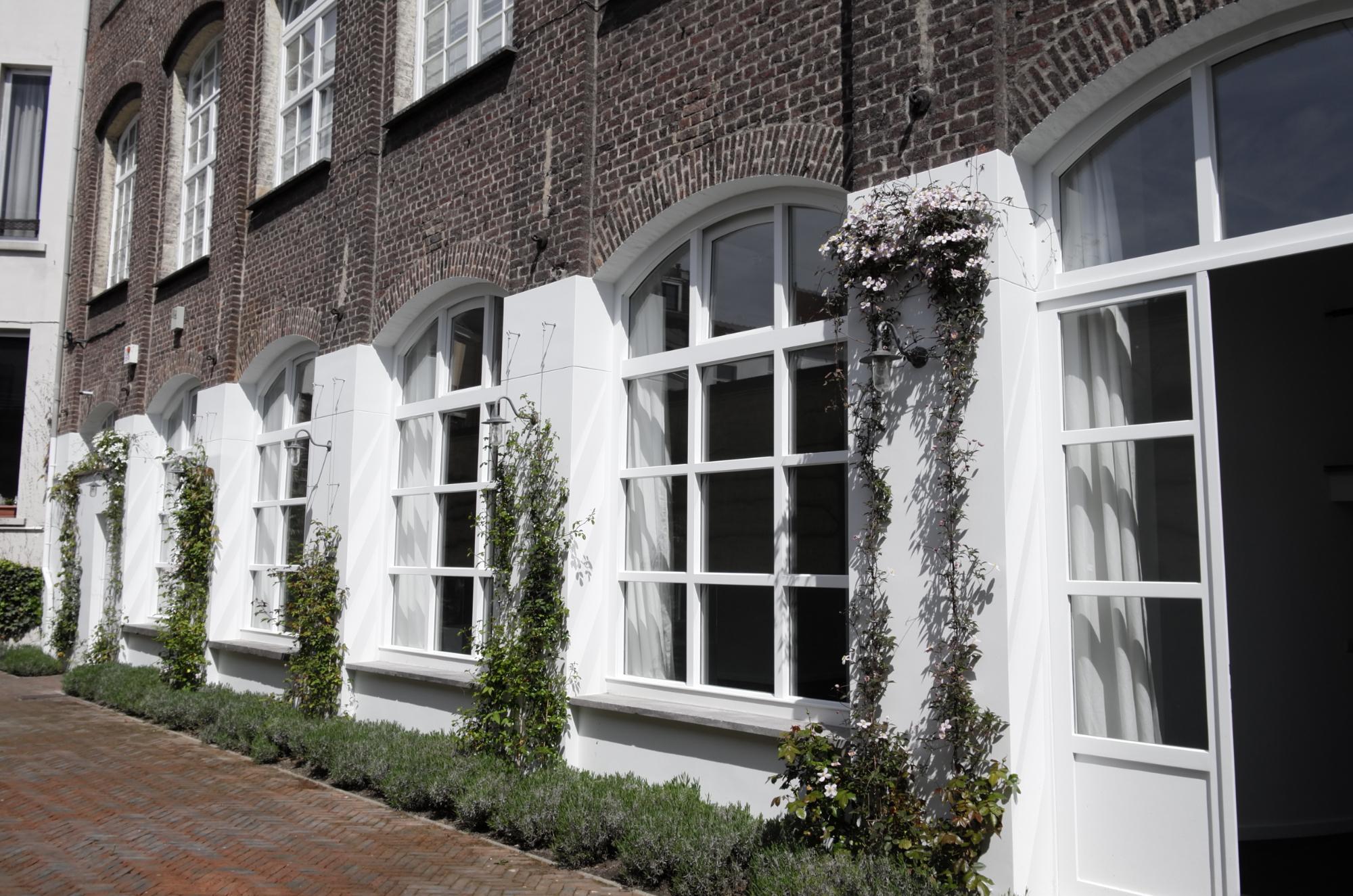 Bernier / Eliades Gallery