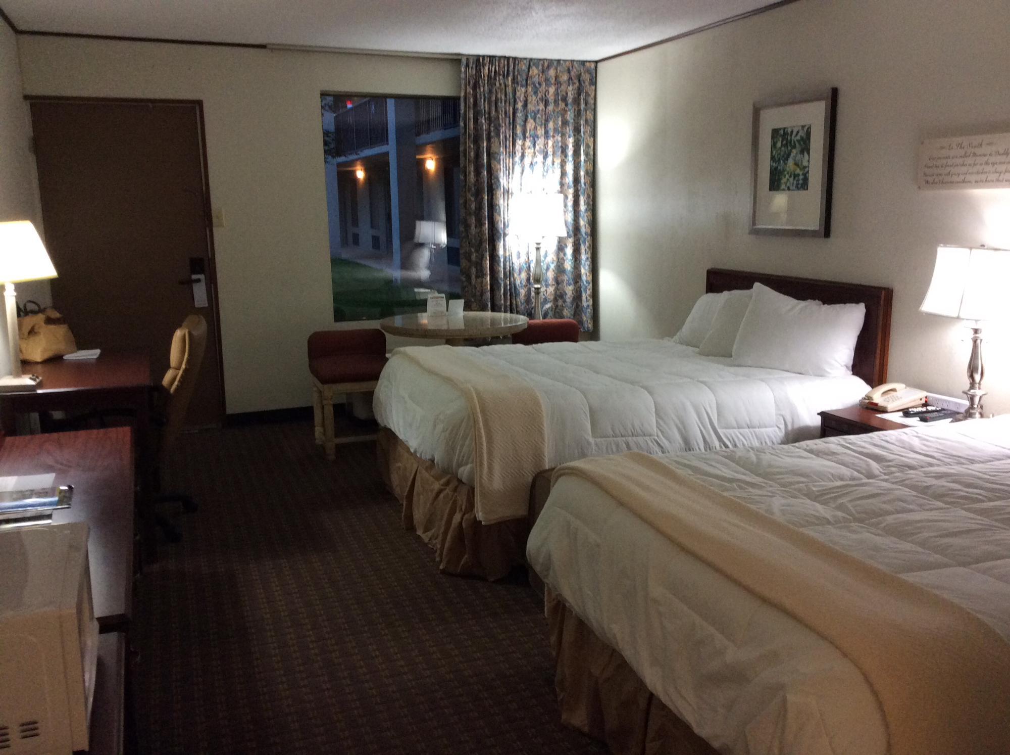 Red Roof Inn & Suites Wilkesboro