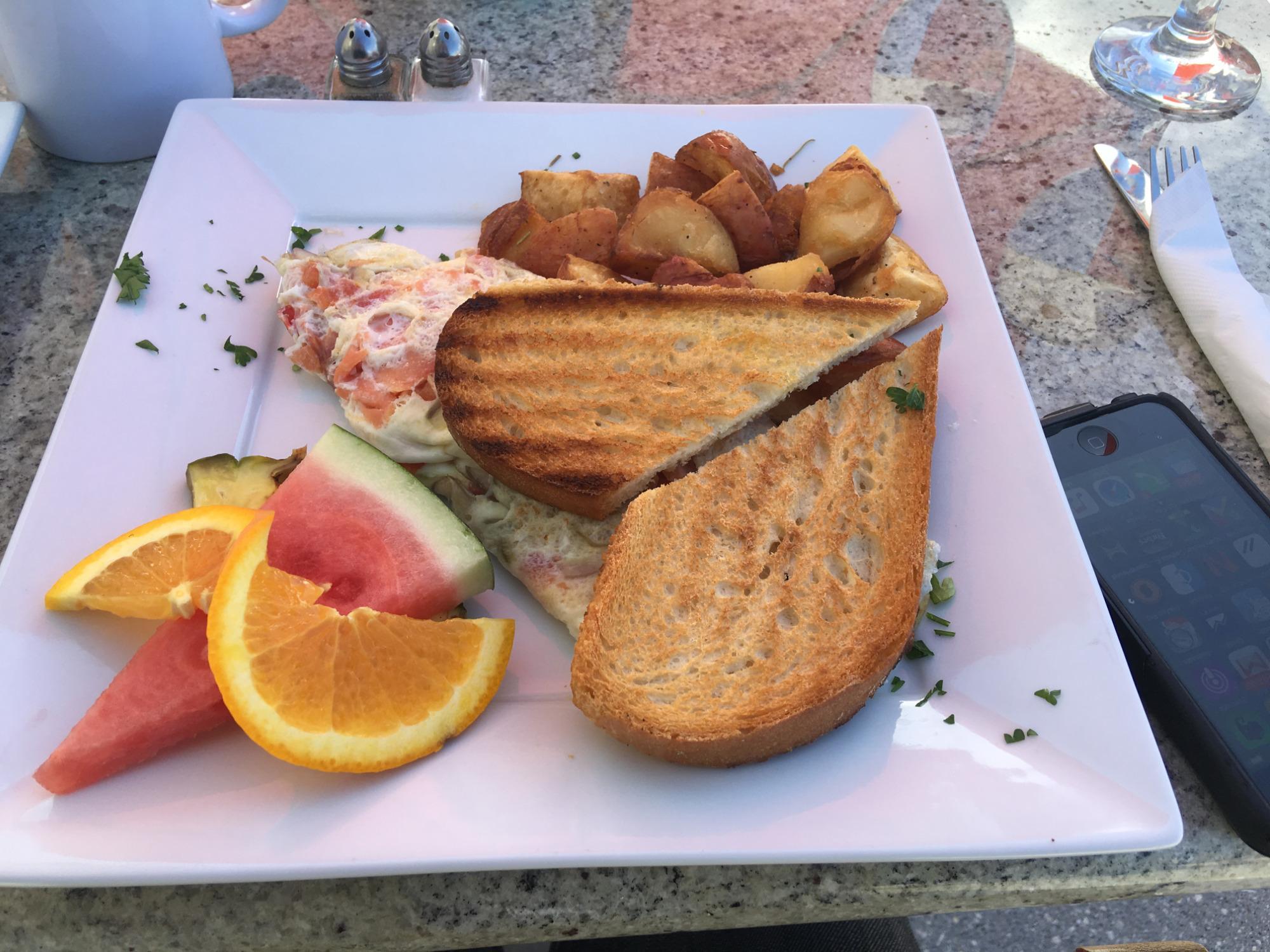 The Bella Vista Social Club & Caffe