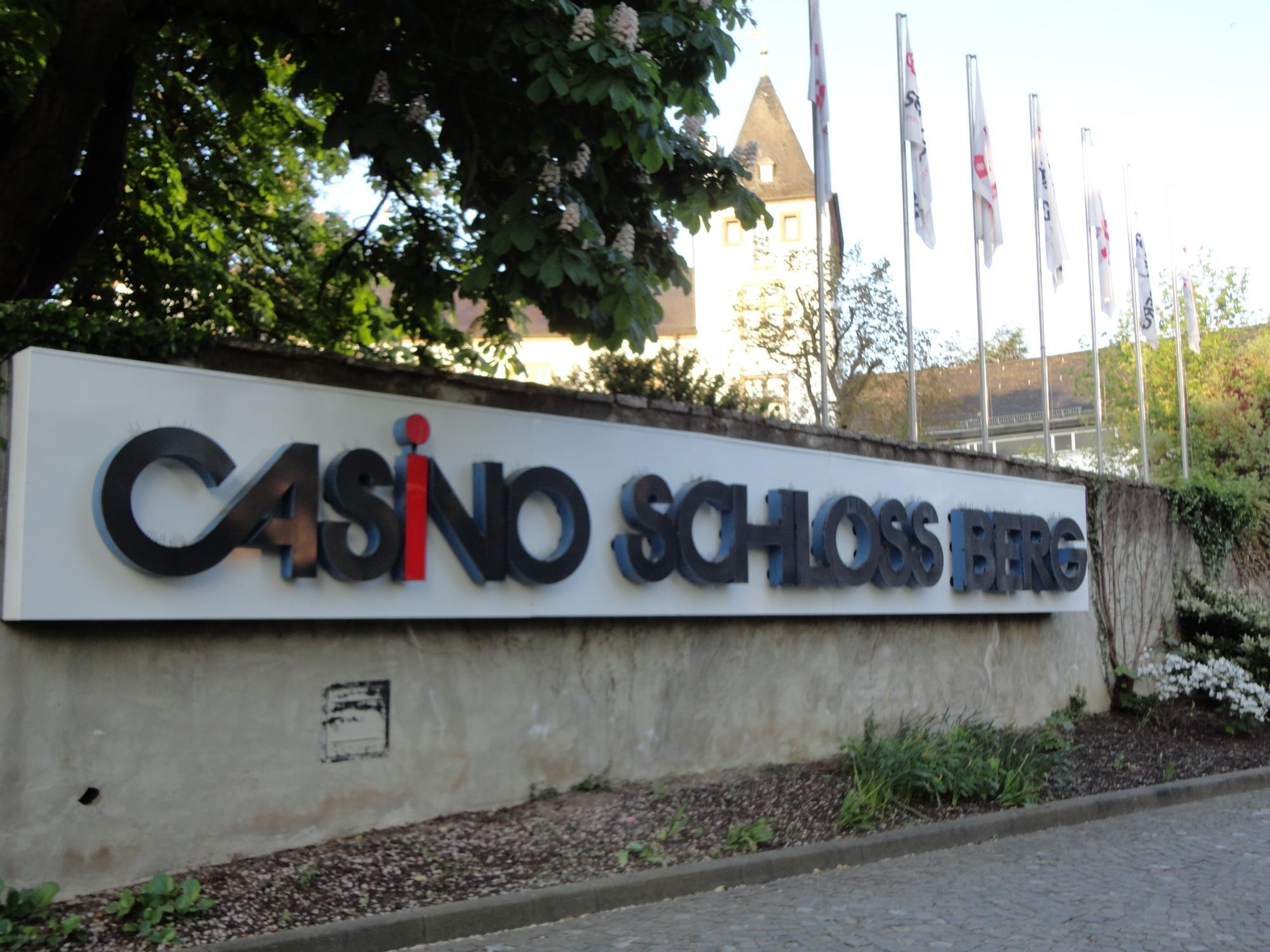 Casino Schloß Berg
