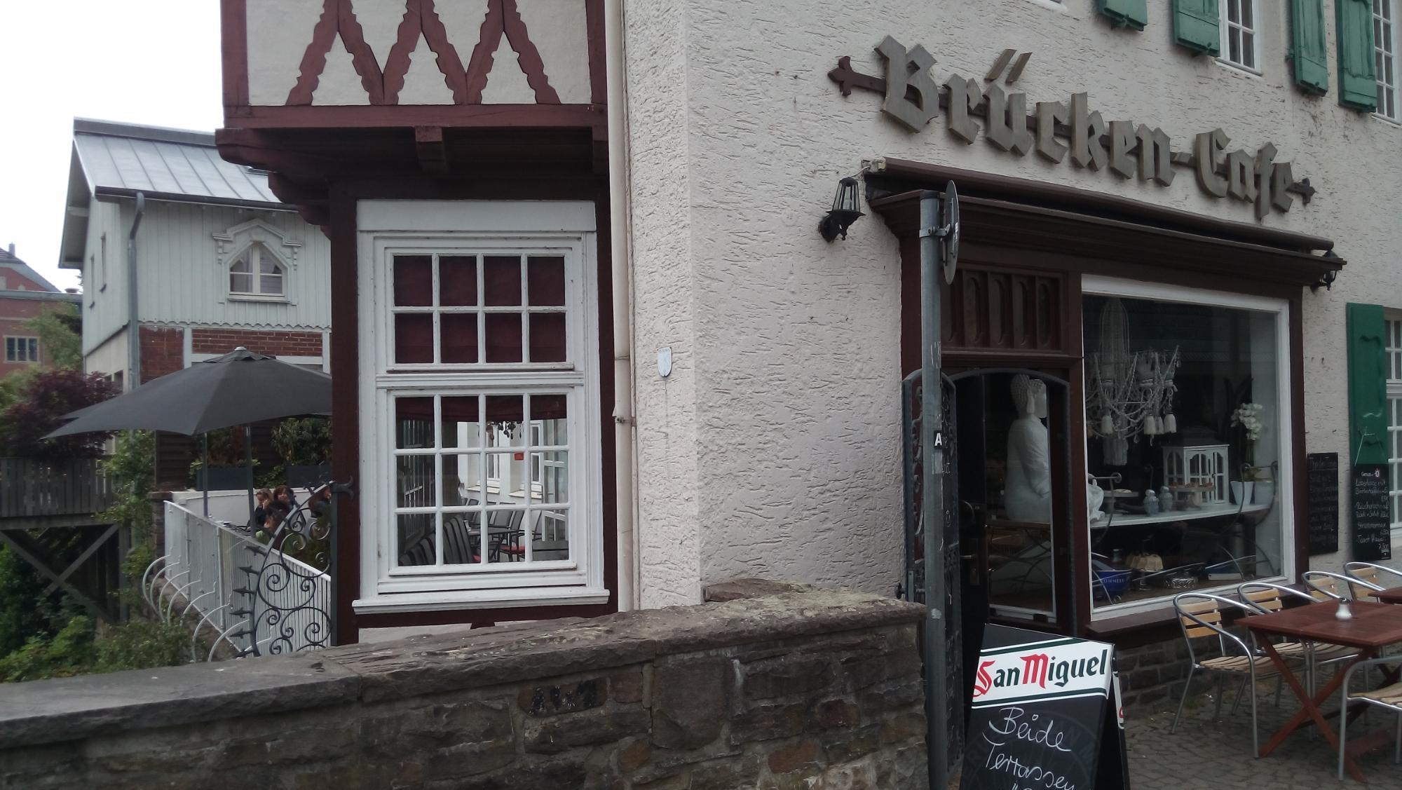 Lavendel Im Brückencafe