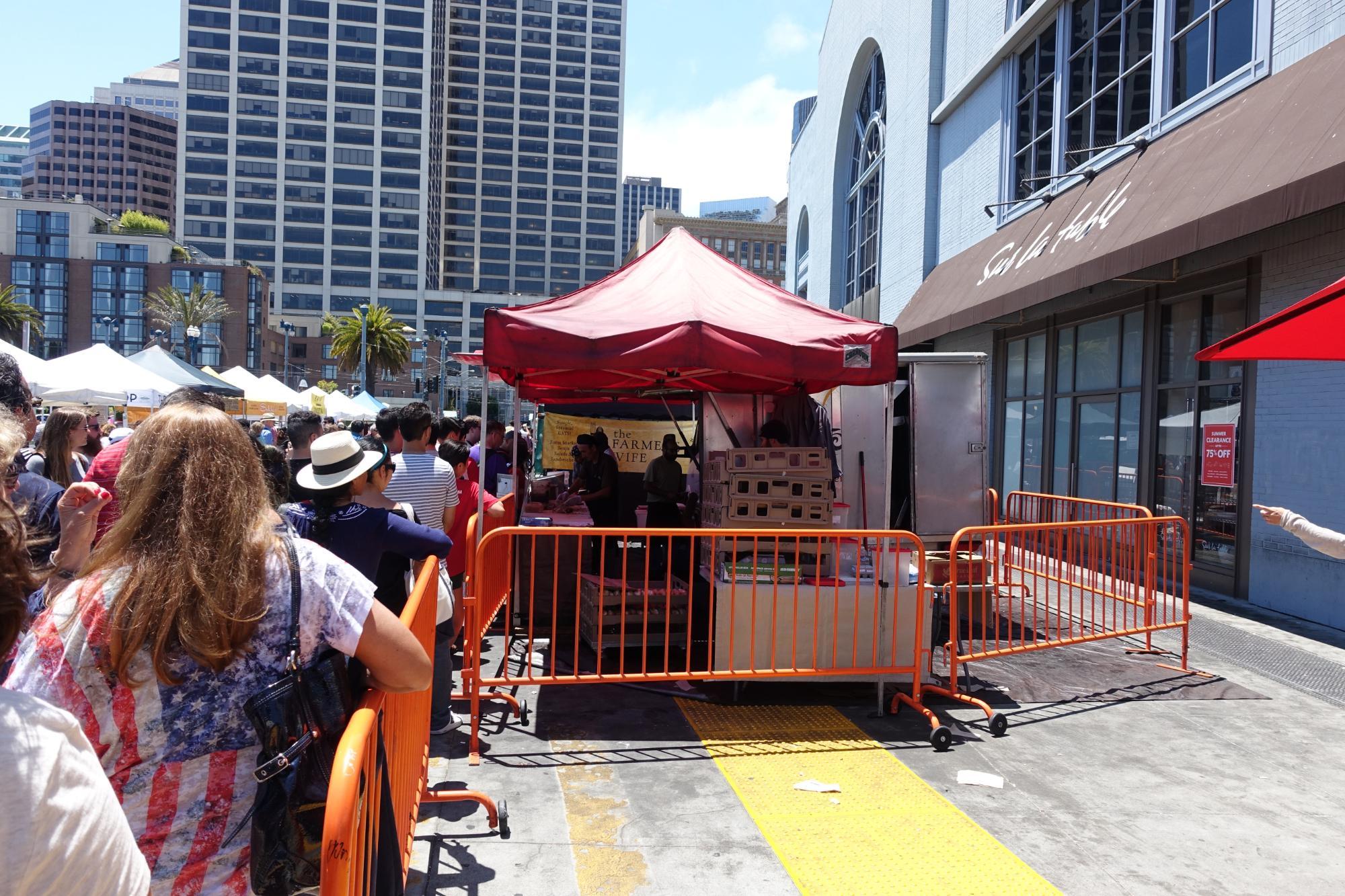 Roli Roti Gourmet Rotisserie