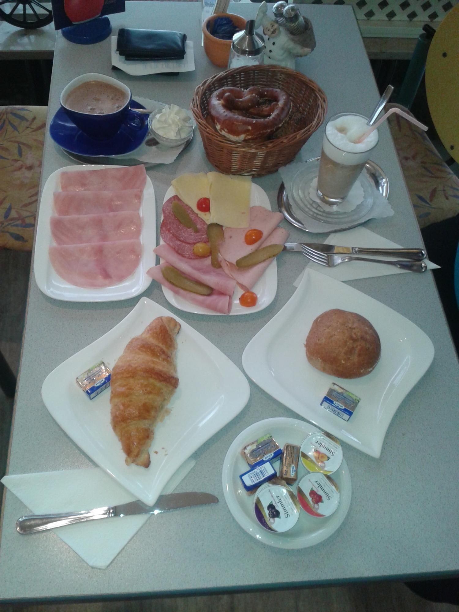 Konditorei - Cafe Grass