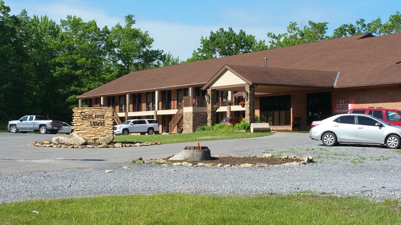 Skyline Lodge