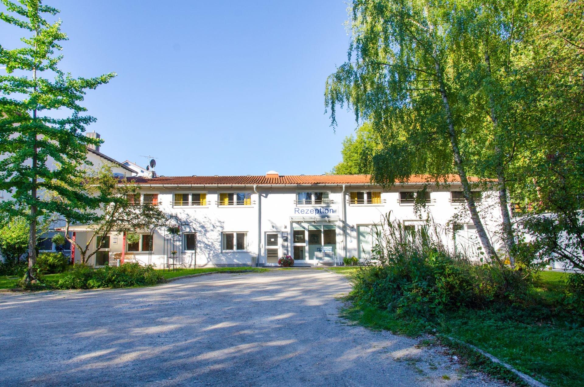 Pension Carl Appartements Aschheim