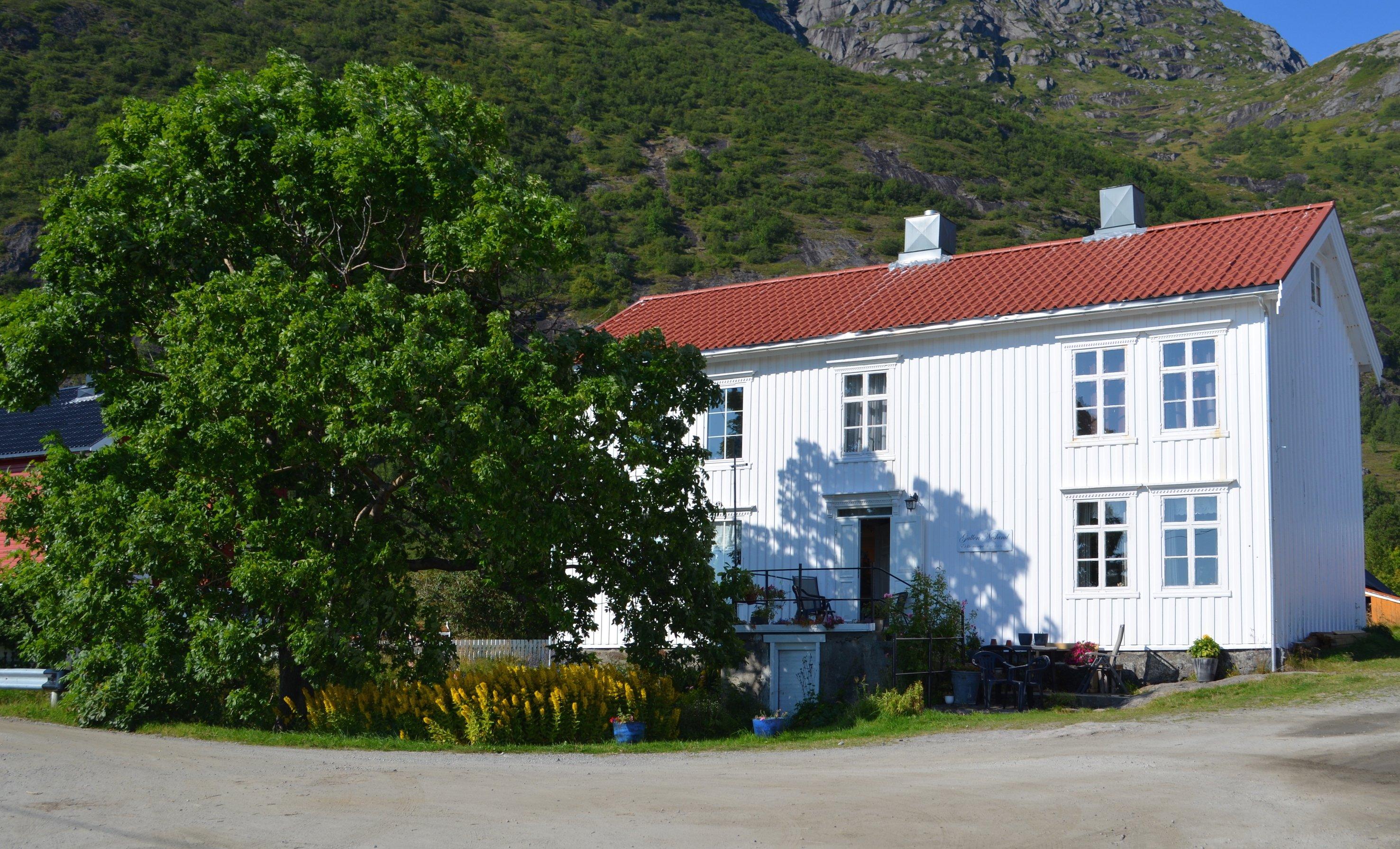 Lofoten Nesland Guesthouse