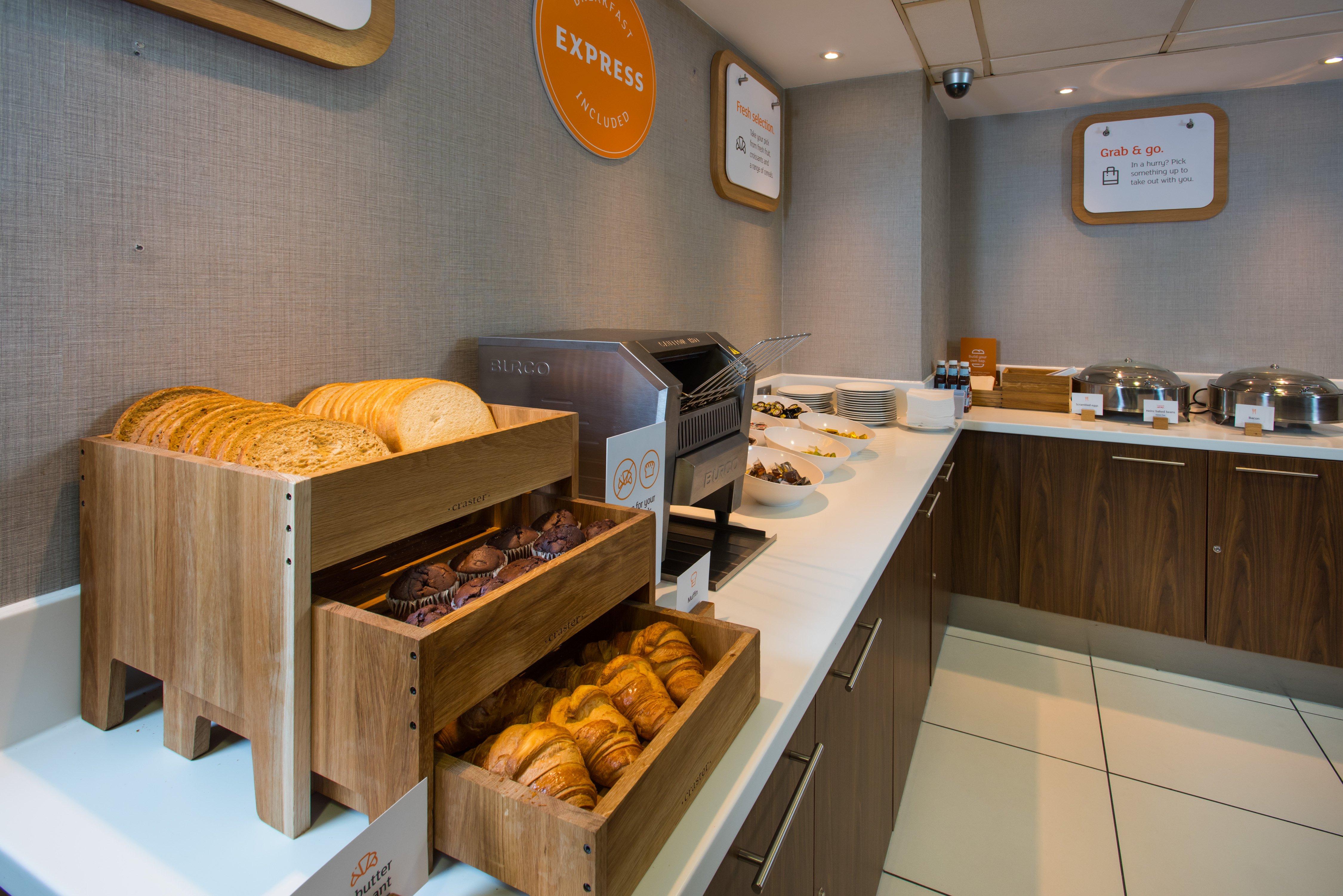 Holiday Inn Express London - Wimbledon South, an IHG hotel