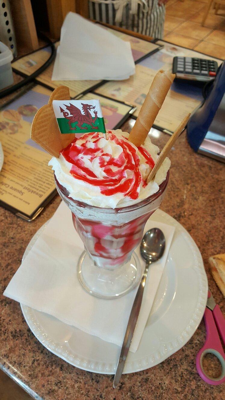 Square Cafe Blackwood Gwent