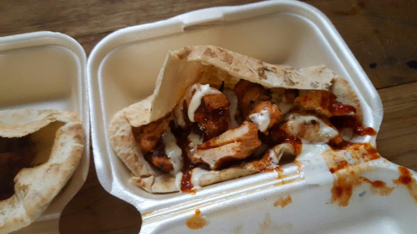 Photo by Hellybelly224