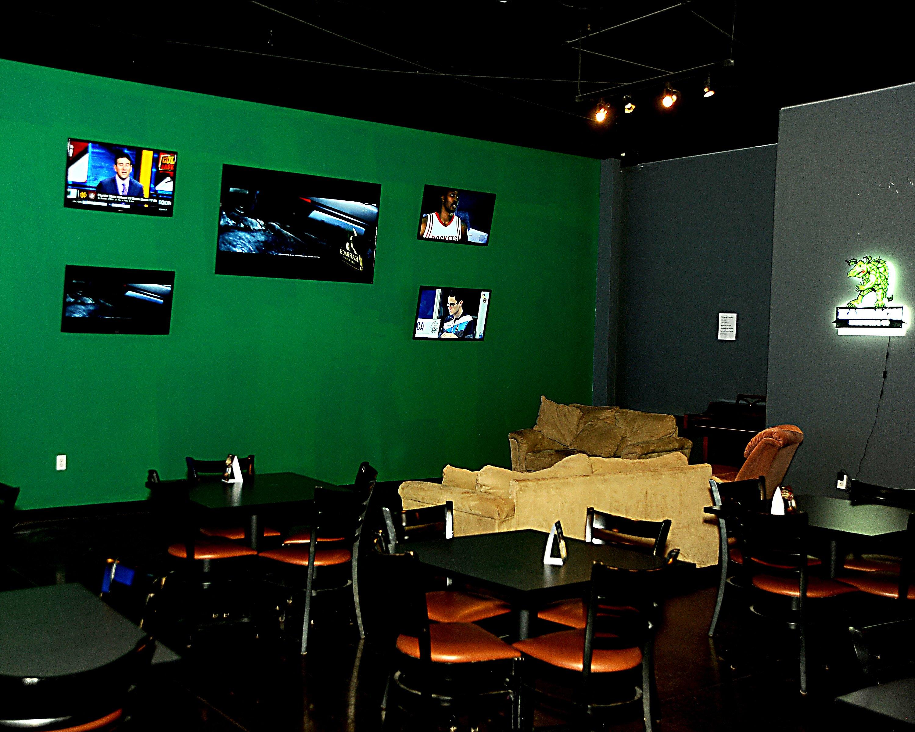 Champions Cafe & Sports Bar