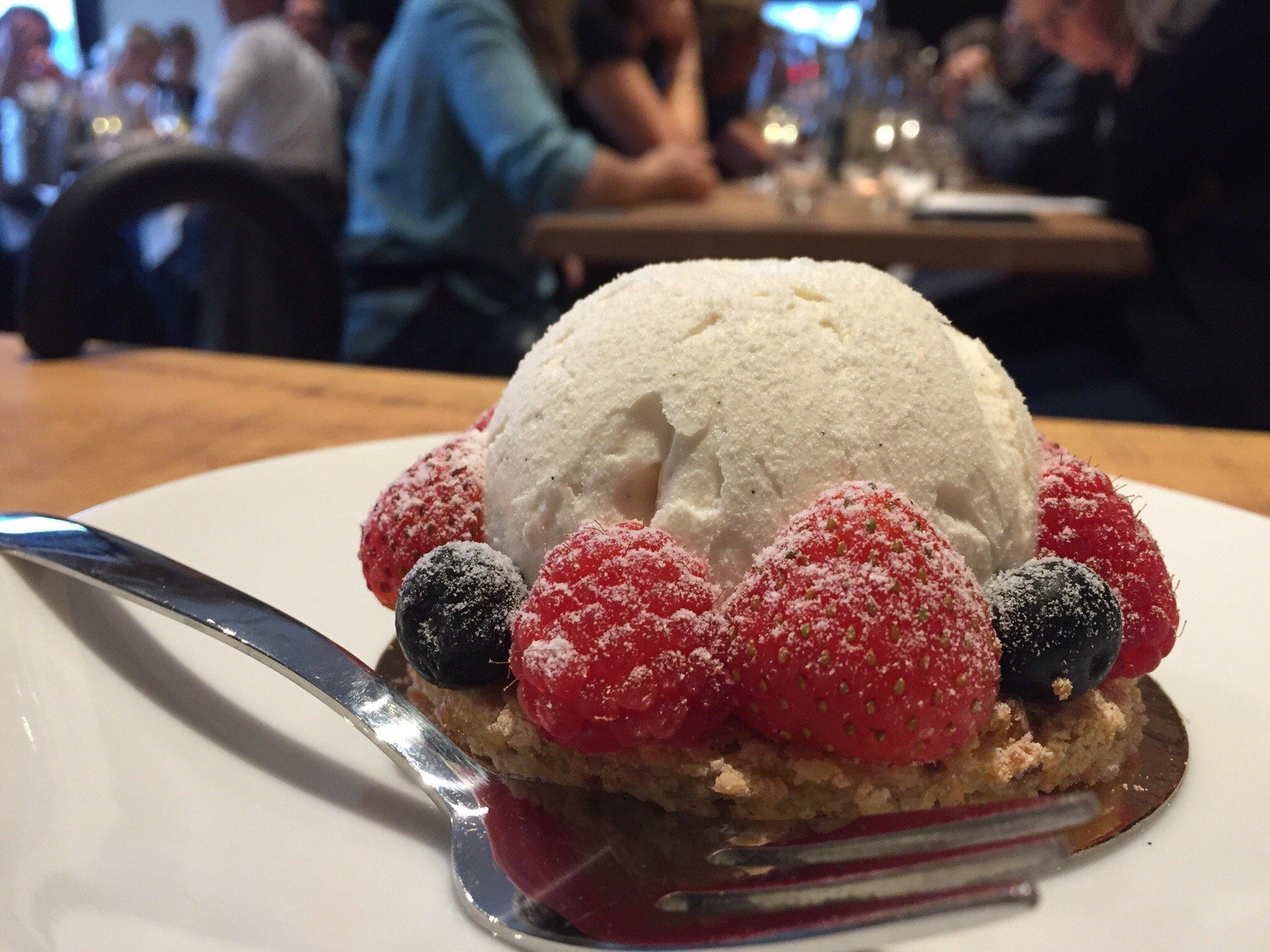 Rocaille Cafe Bistrot Wine Bar