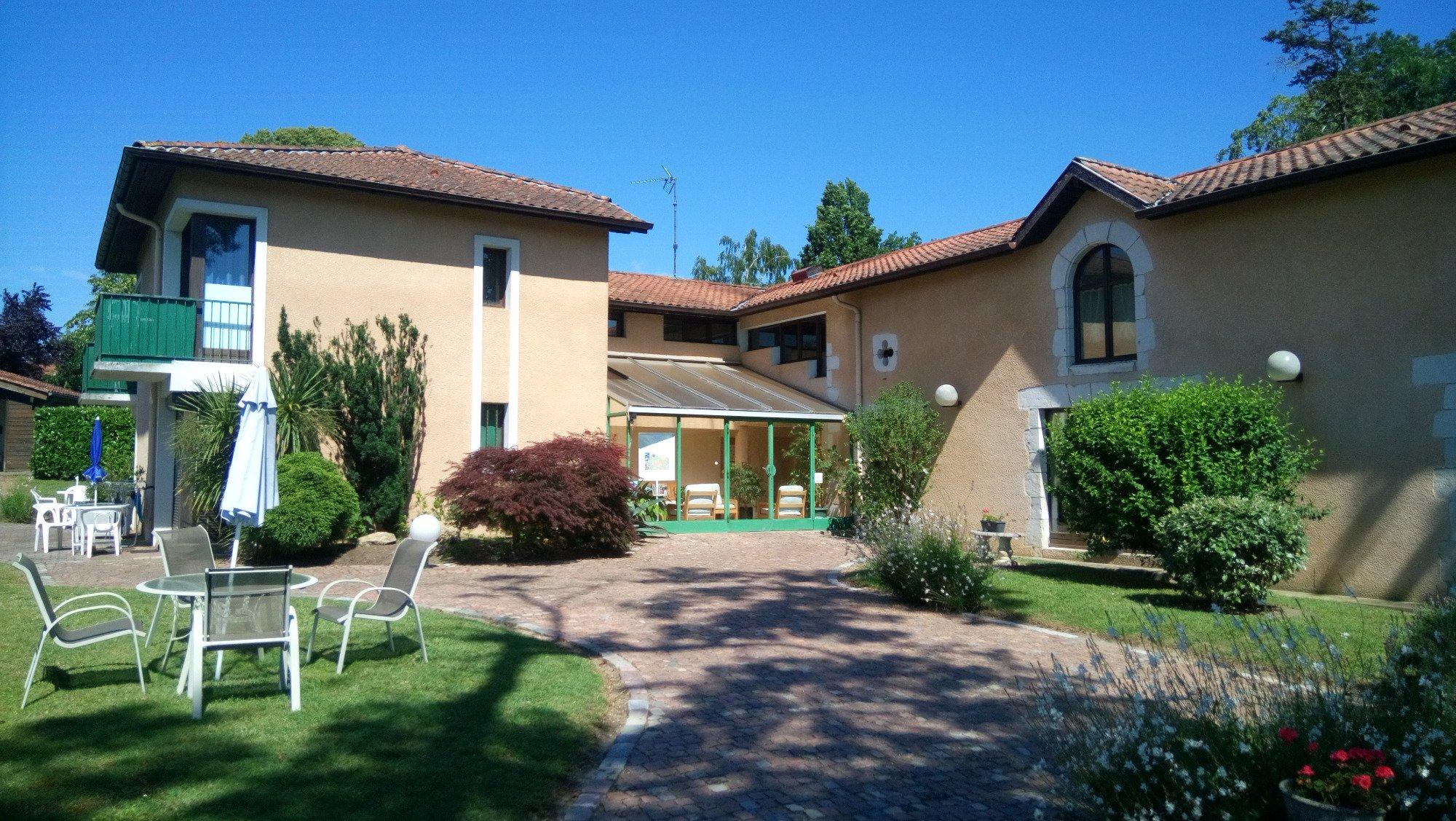 Hôtel Studios Les Acacias