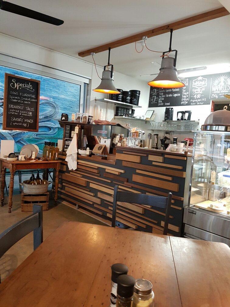 Food Smith Cafe & Pantry