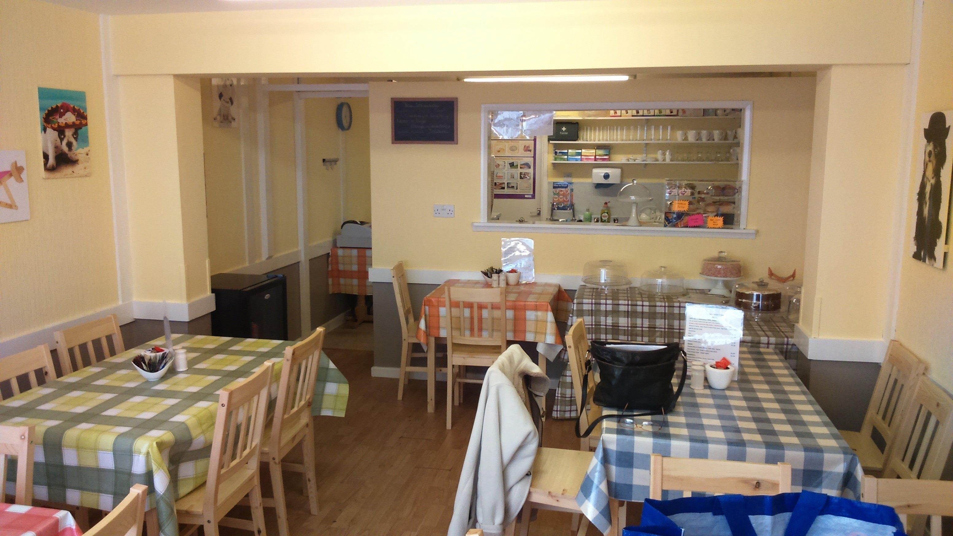 Mr Tea's Coffees & Cakes