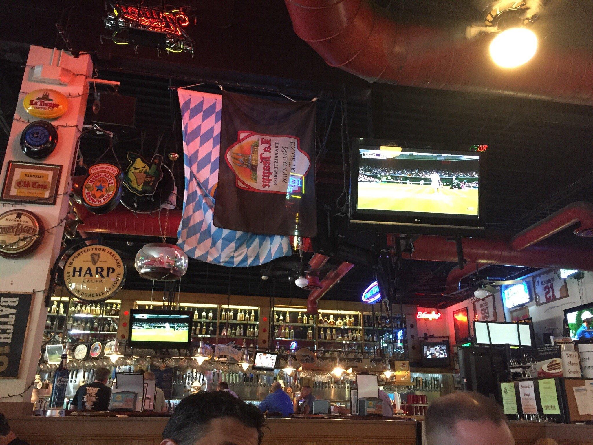 Summits Wayside Tavern