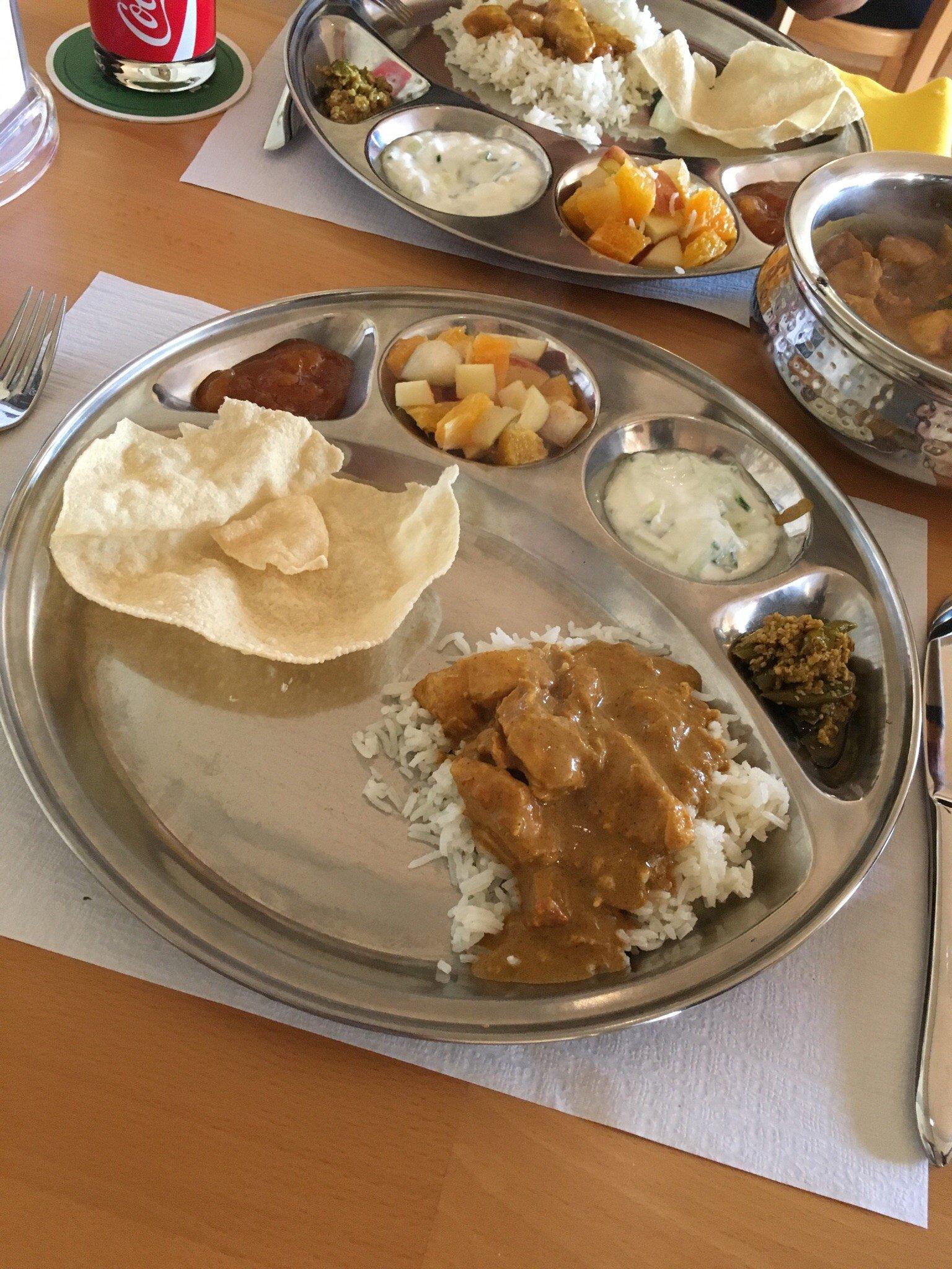 Restaurant Curry Leaf