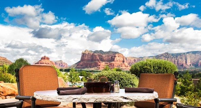 Juniper Bar & Grille