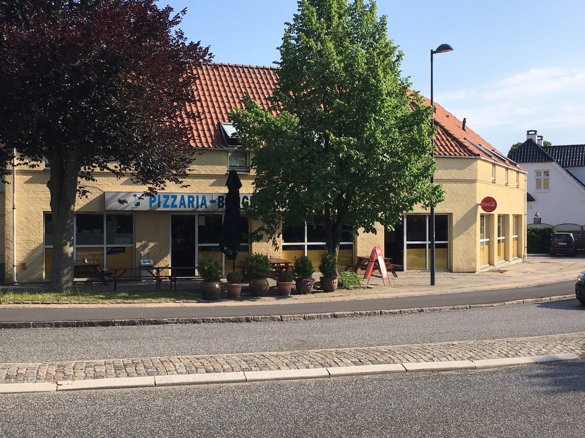 Pizzaria & Burgerhouse