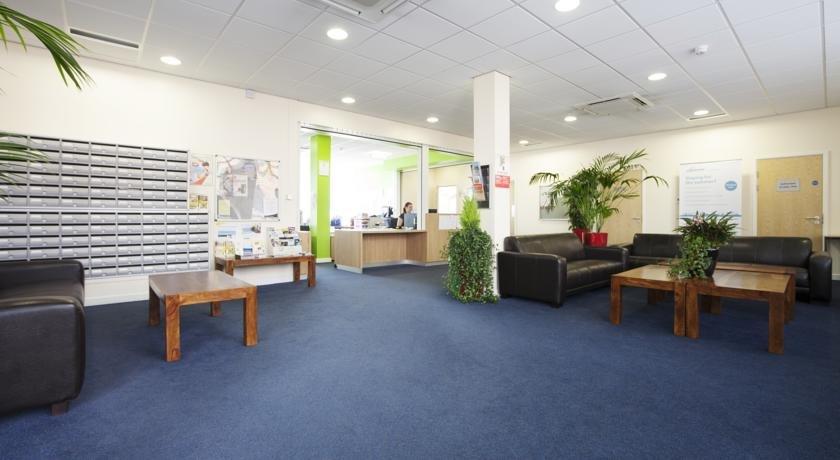 New Bridge Street Residence