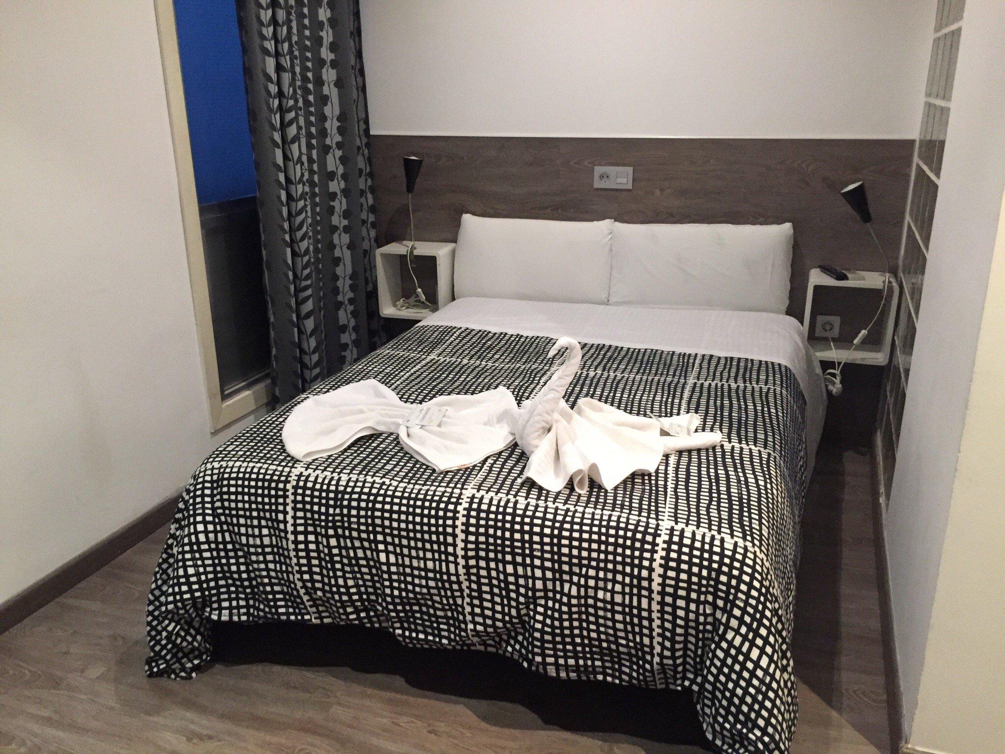 Hostal Fuencarral Rooms Madrid