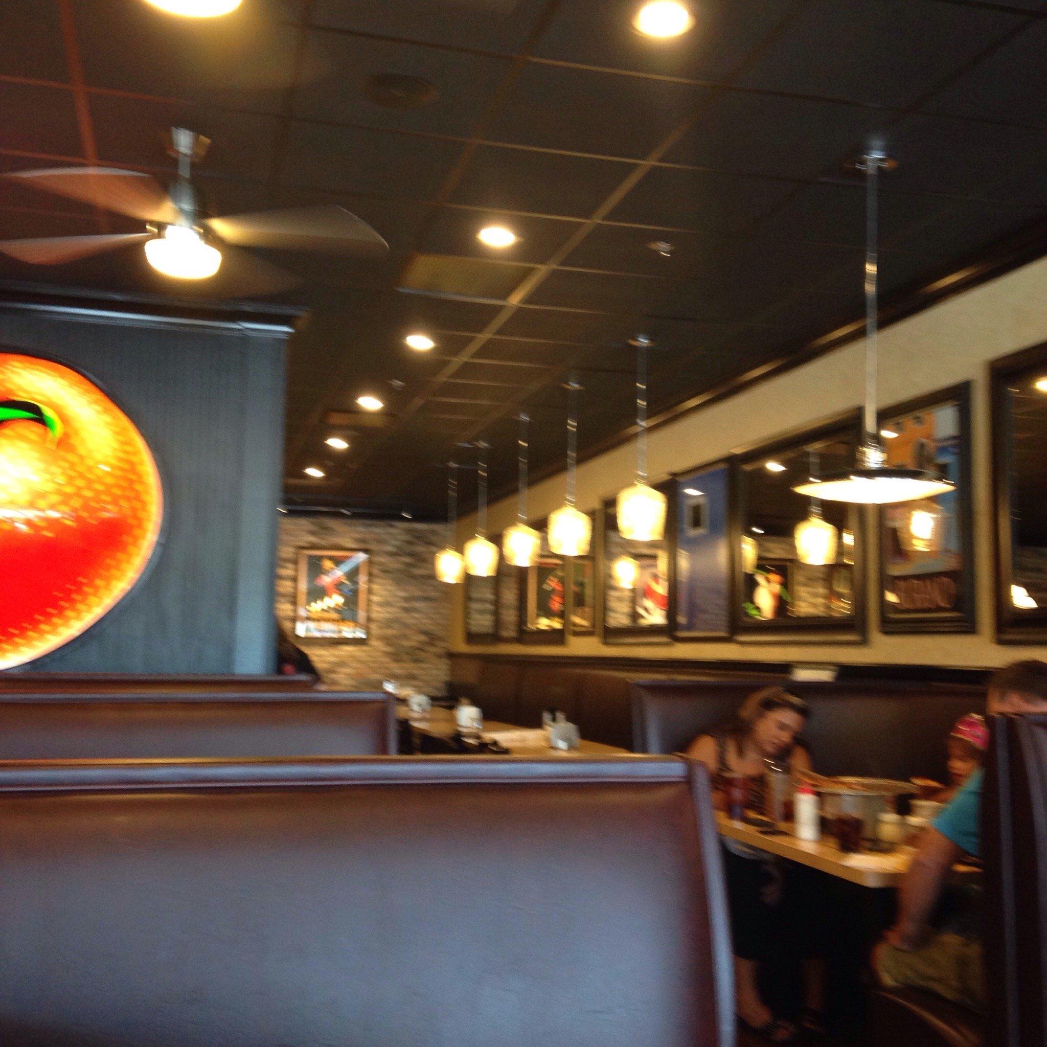 Monicals Pizza of O'Fallon