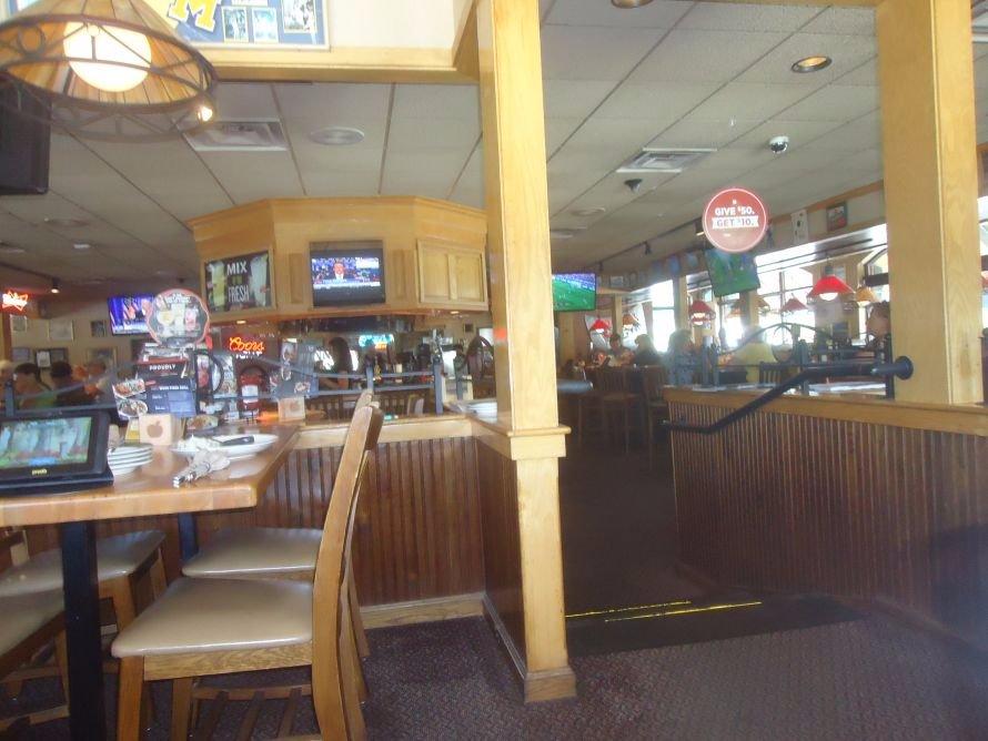 Applebee's Grill + Bar