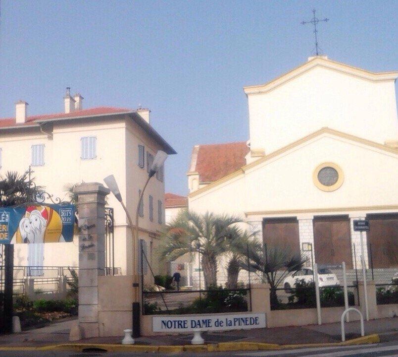 Eglise Notre Dame de la Pinede