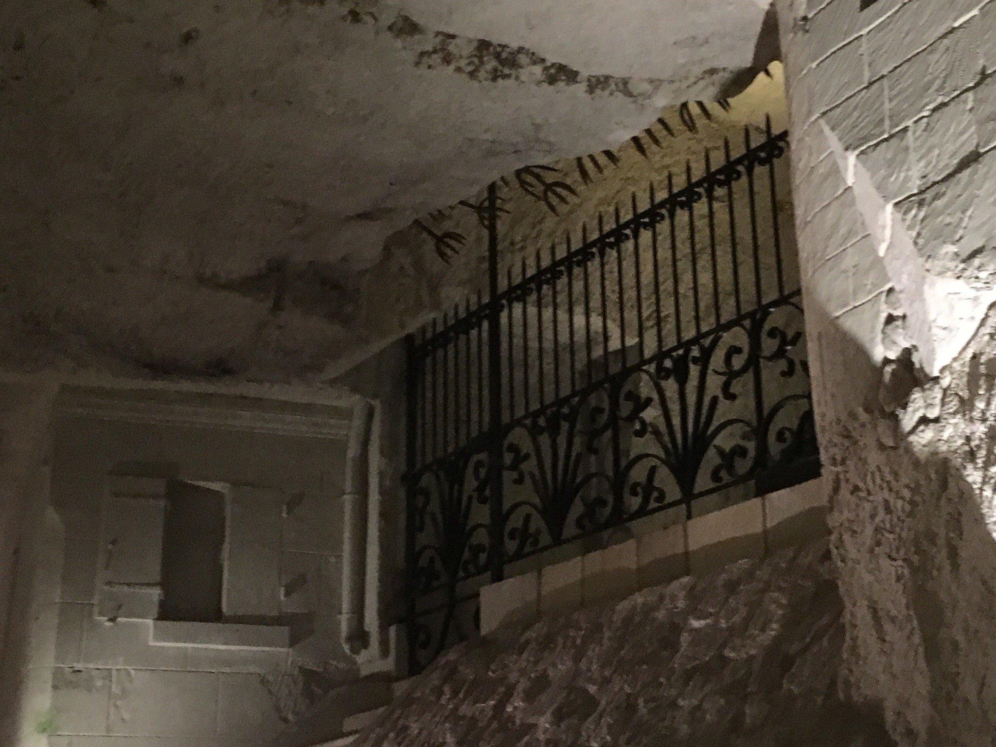 Les Caves Champignonnières des Roches