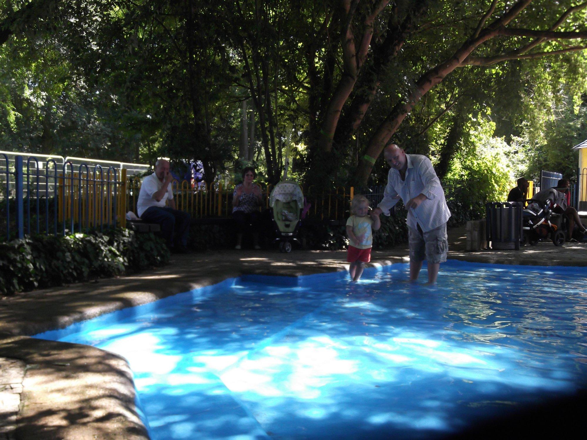 Cherry Hinton Hall Park