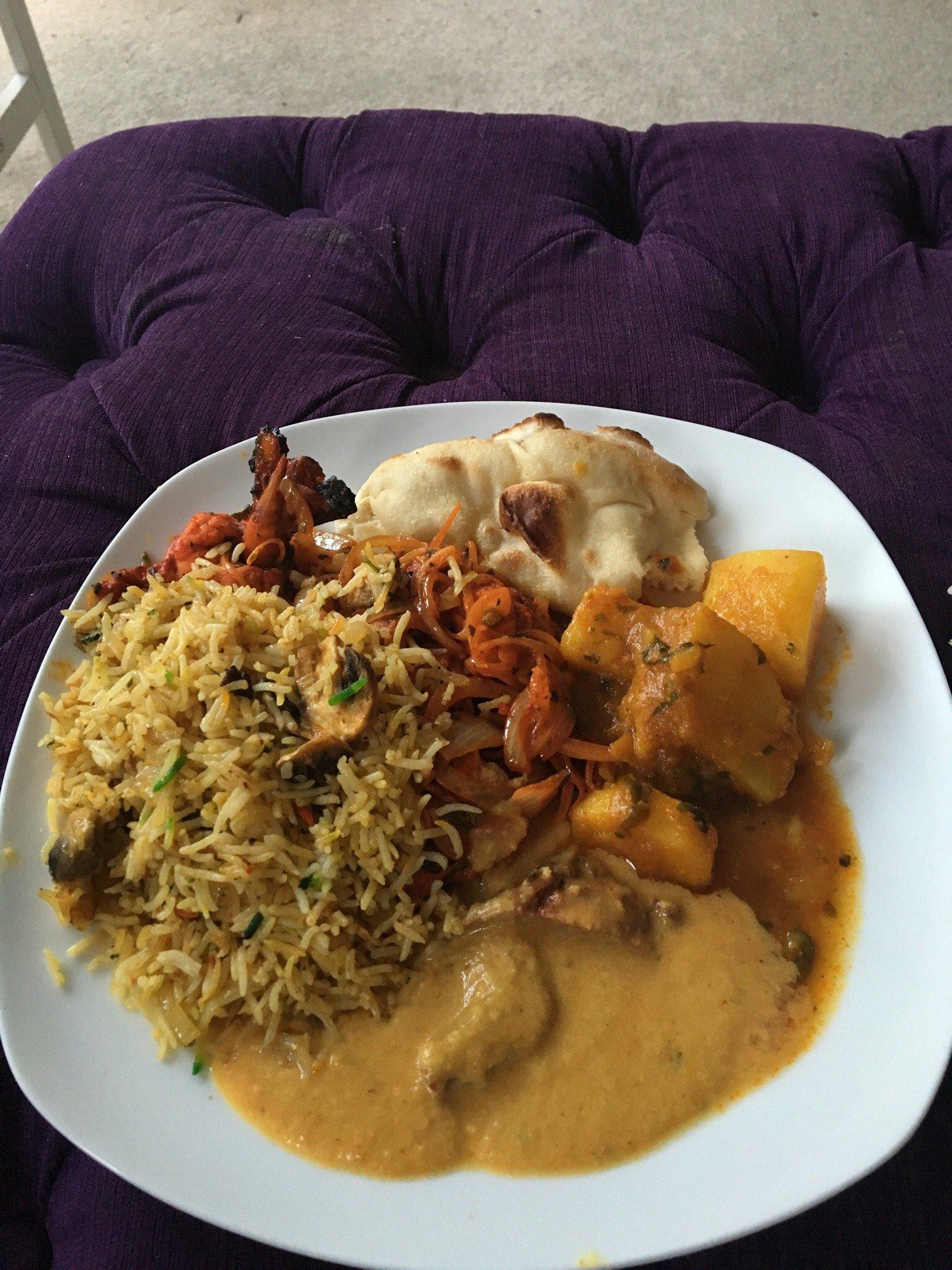 Garamossala Tandoori Takeaway