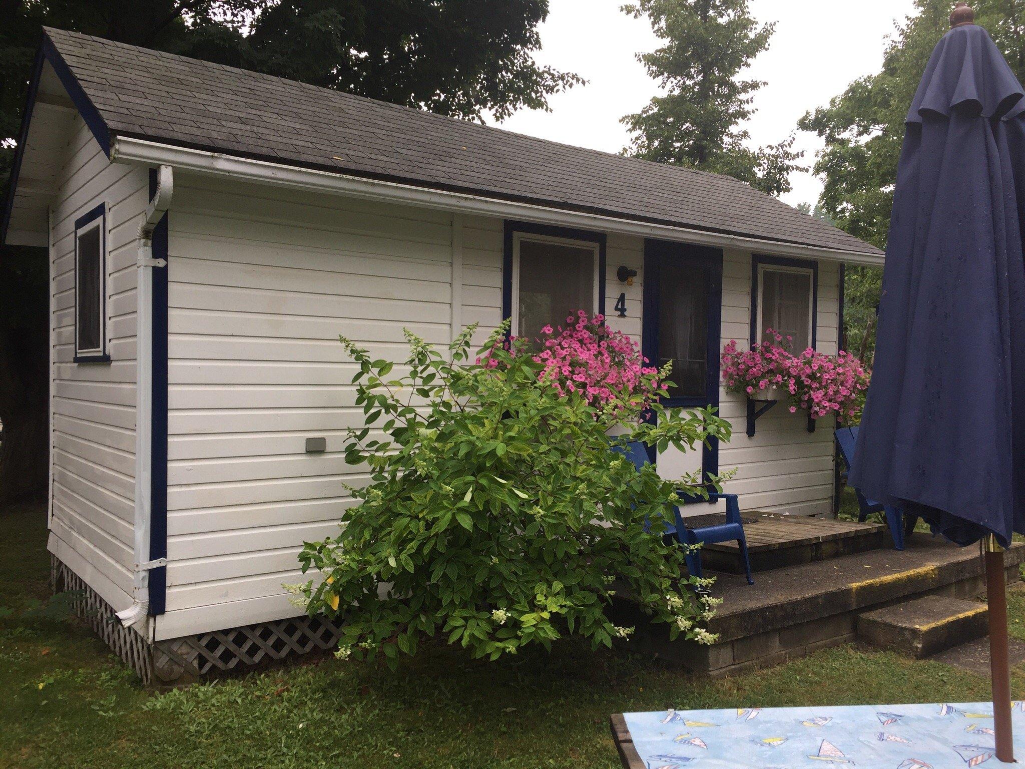 Bayfield River Cottage Colony