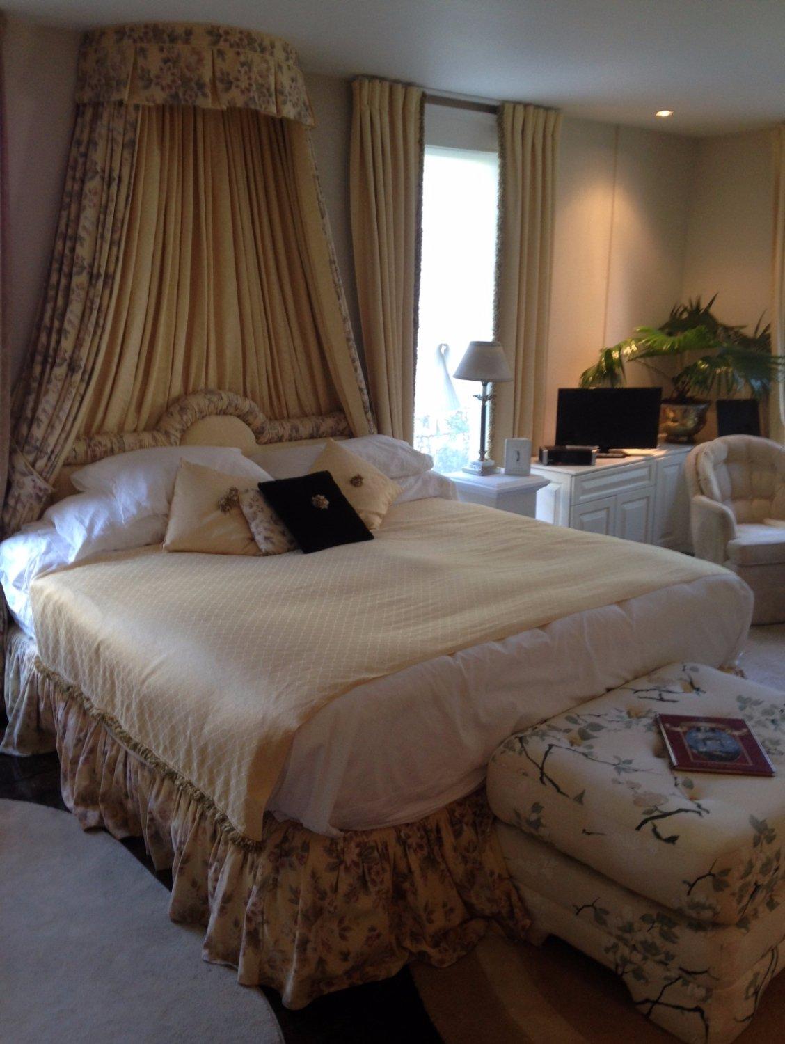 Regent Garden Mews