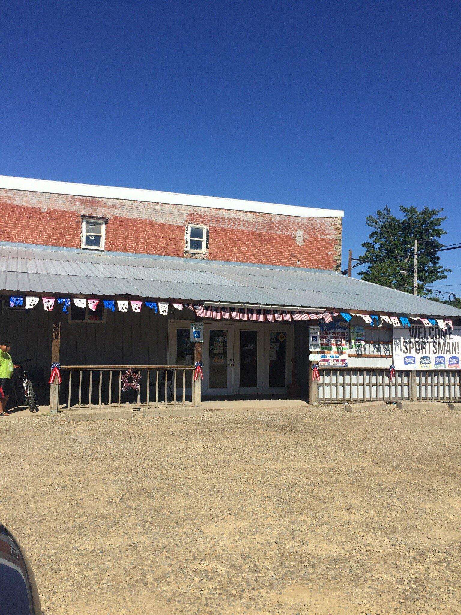 Photo by robcurtross