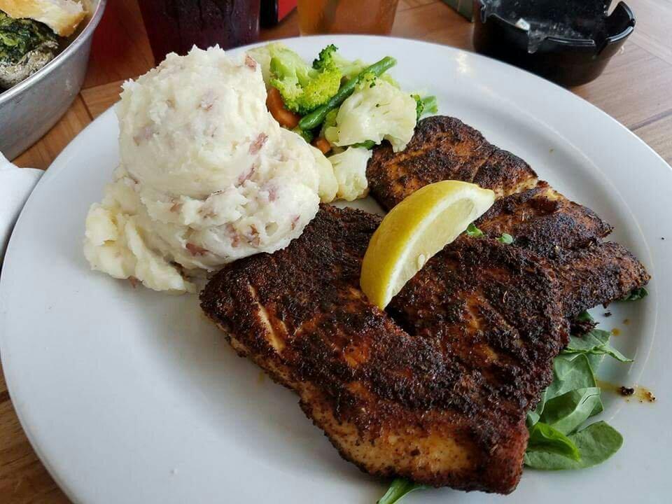 Dockside Oyster Bar & Cafe