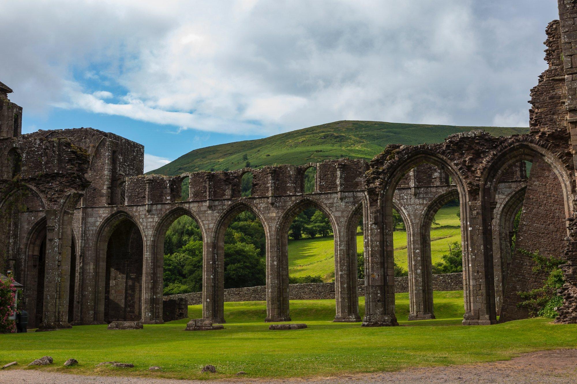 Llanthony Priory