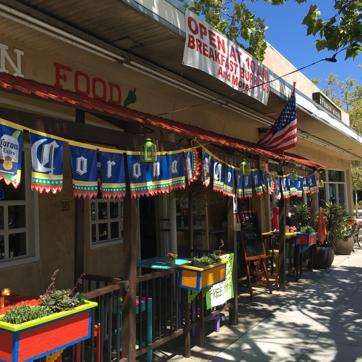 Photo by davidsantacruz