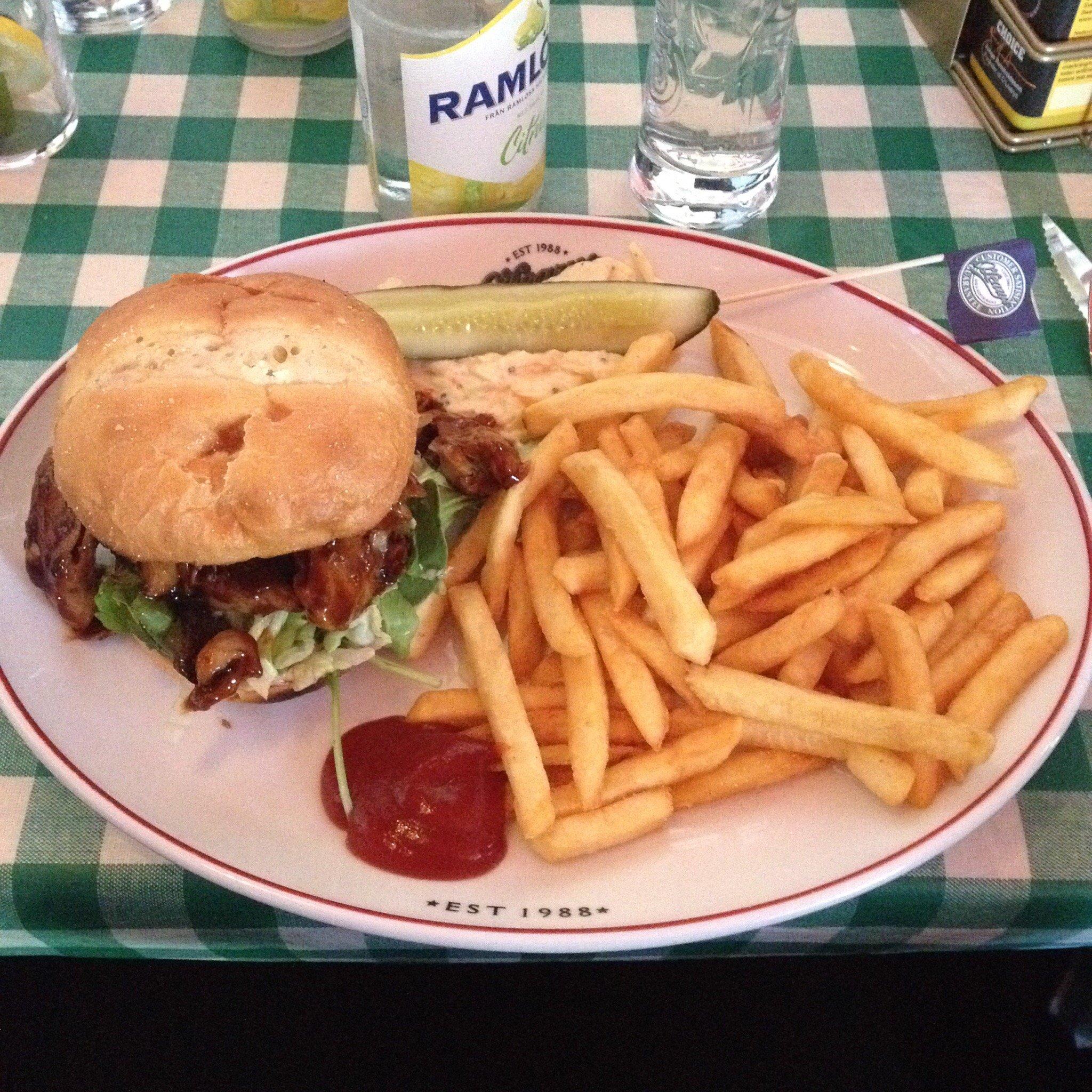 O'Learys - Sollentuna Centrum