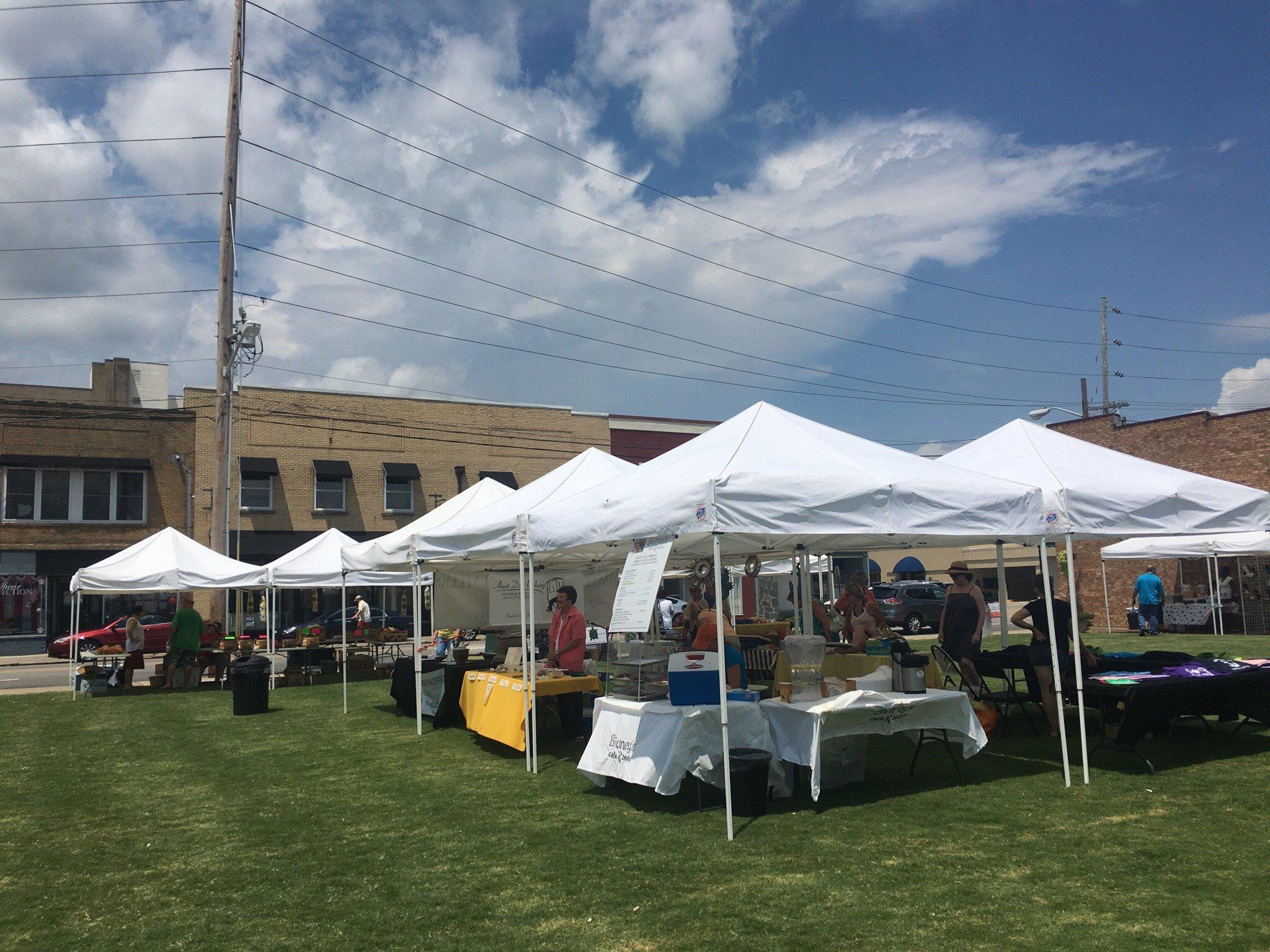 Photo by Elizabeth J