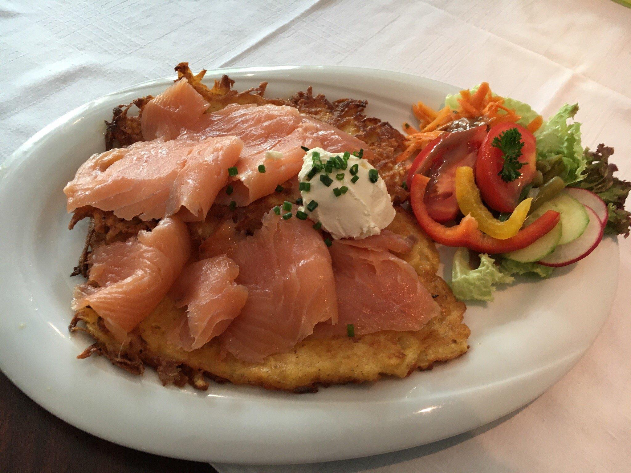 Photo by LordHelmchen011