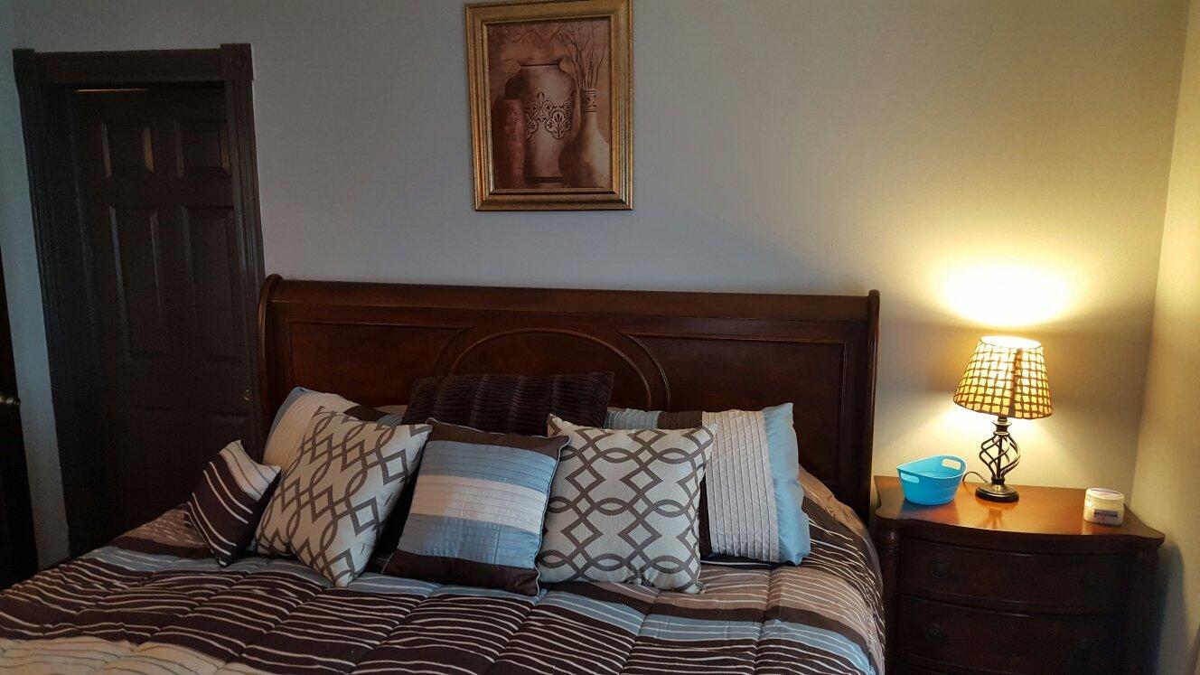 Circa 33 Public House