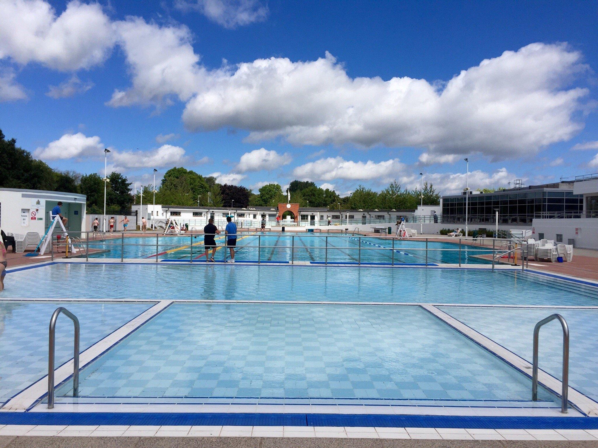 Hillingdon Sports & Leisure Complex