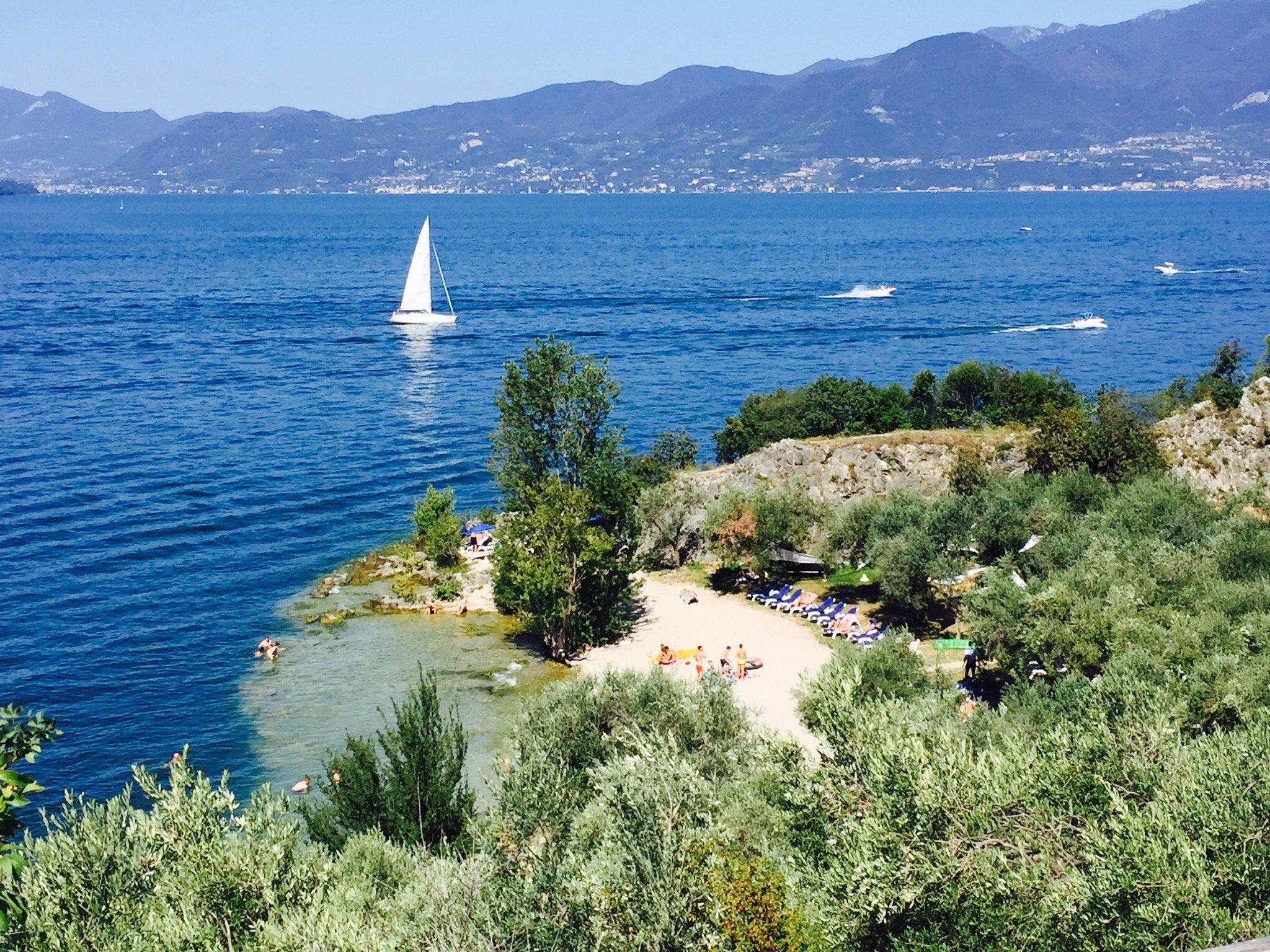 Spiaggia Baia Delle Sirene