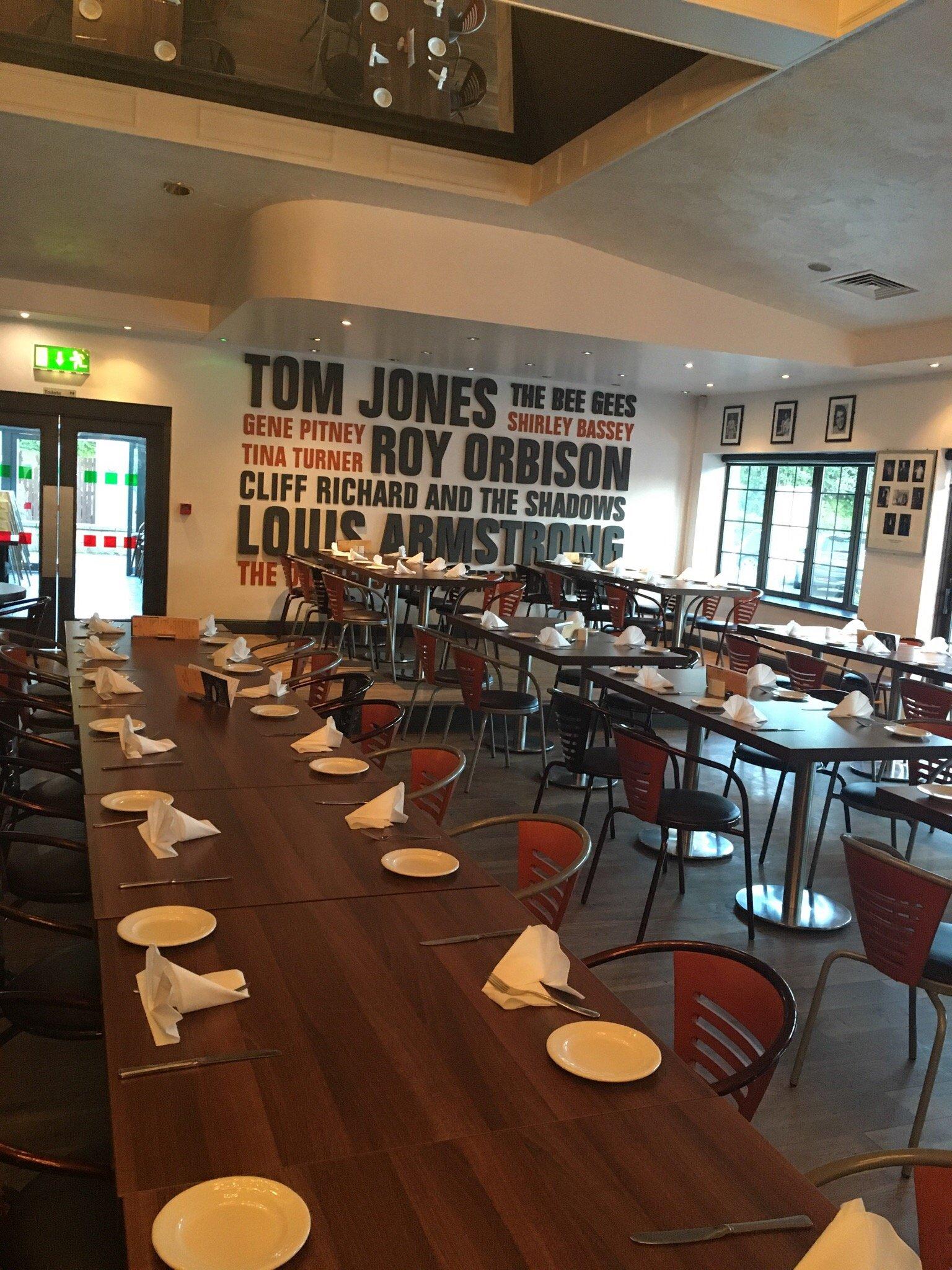 Zucchini Italian Restaurant