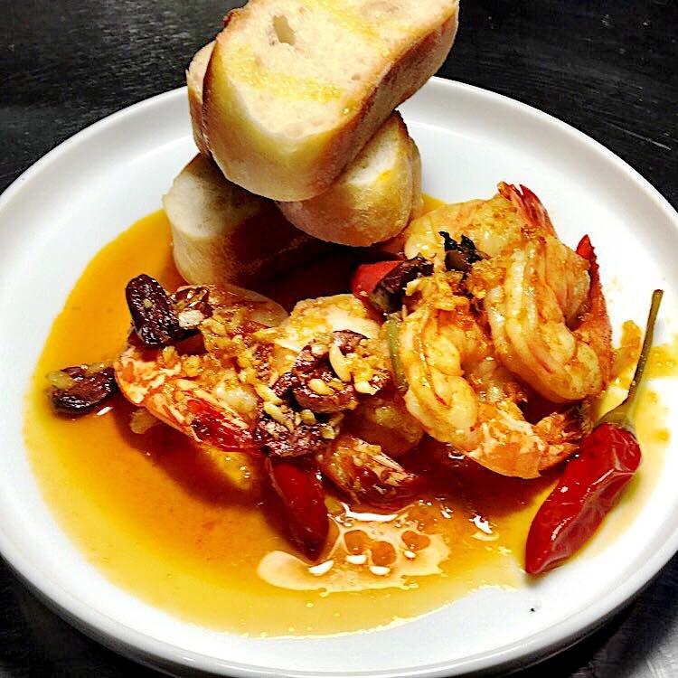 The Irving Inn Social