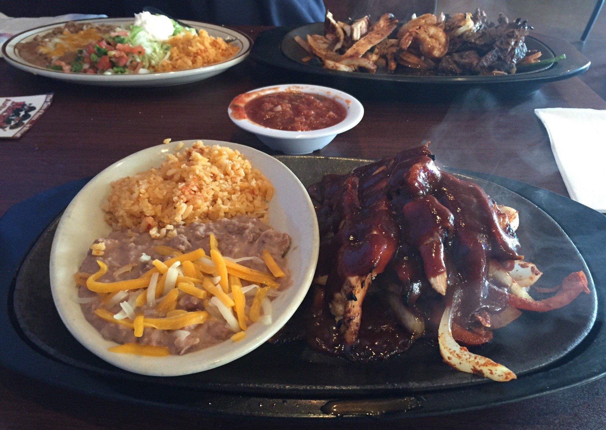 Mariachi's