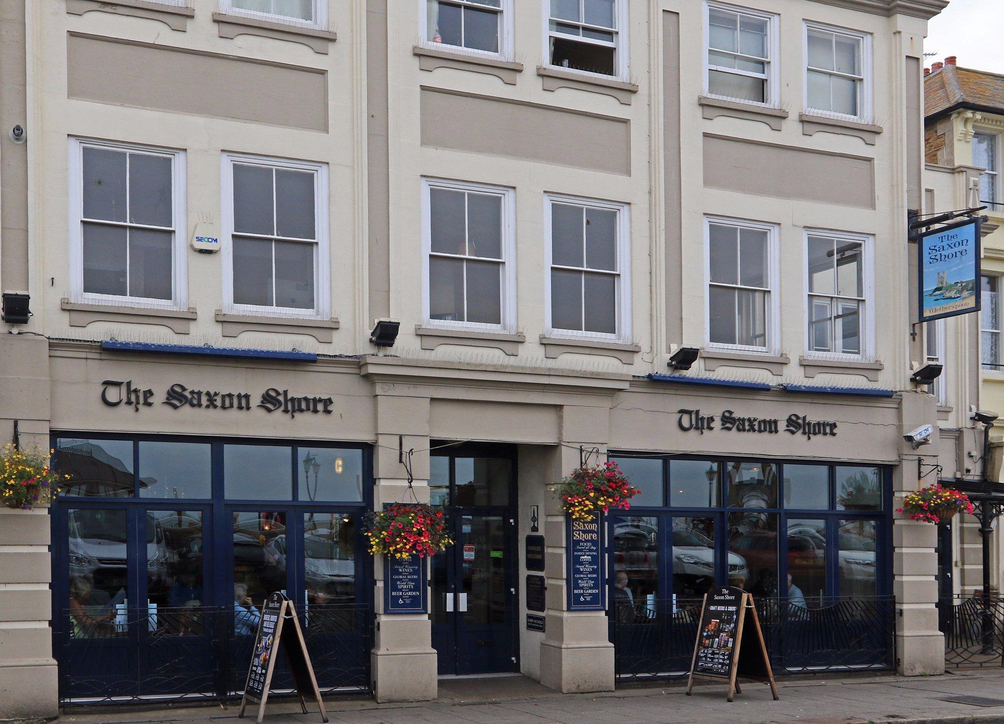 Photo by B7152FJpeterw