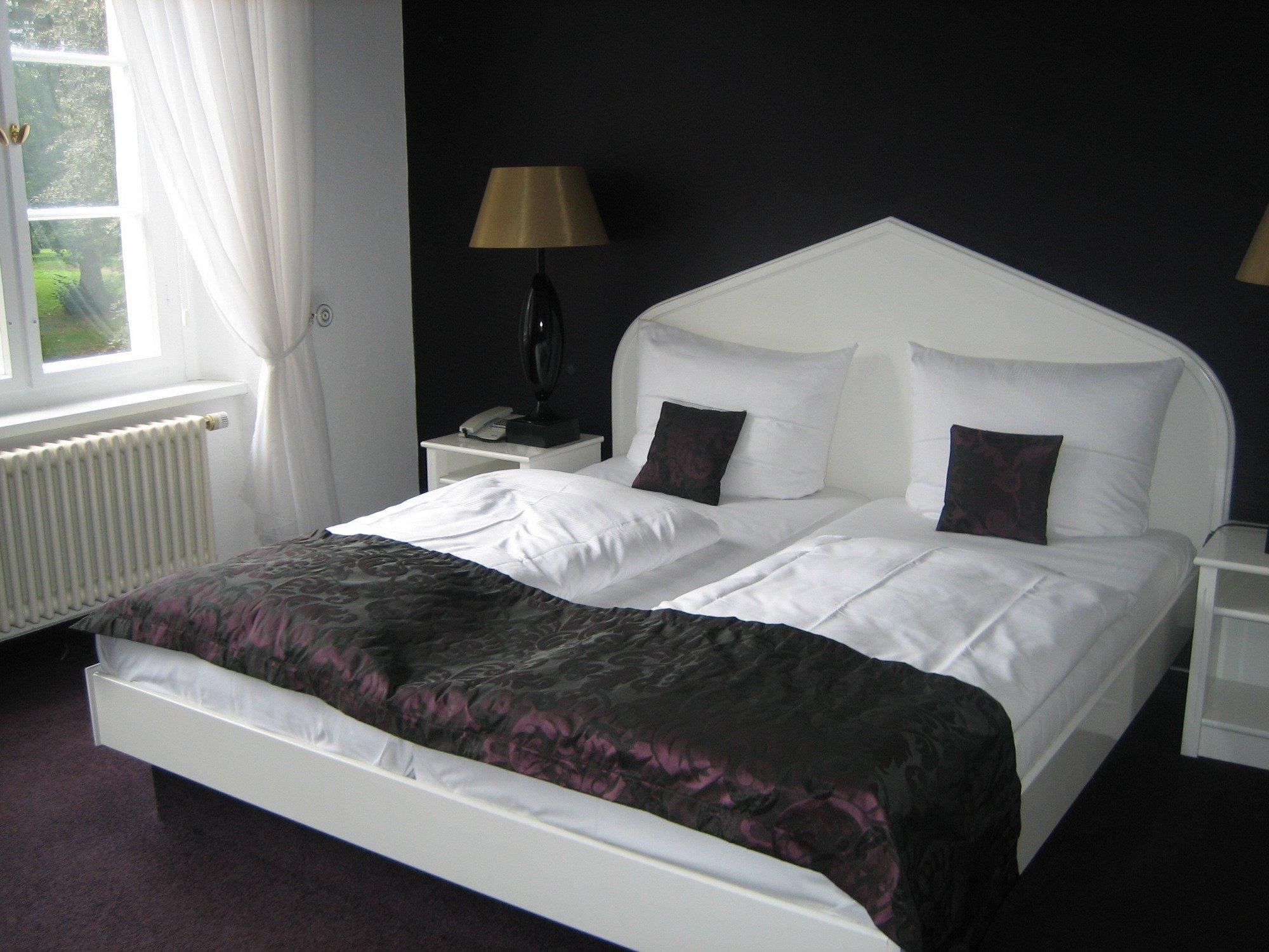 Photo by Charlotte J